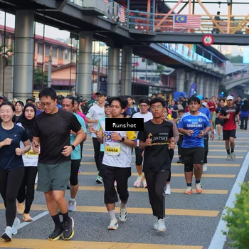 Runner Photo 5030616