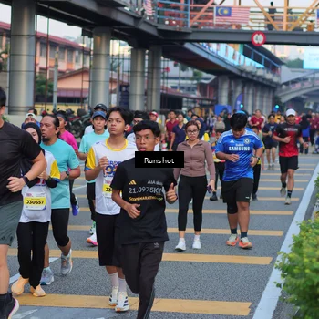 Runner Photo 5030628