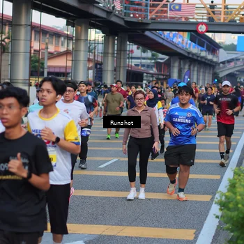 Runner Photo 5030632