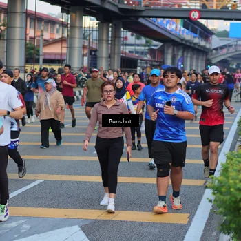 Runner Photo 5030645