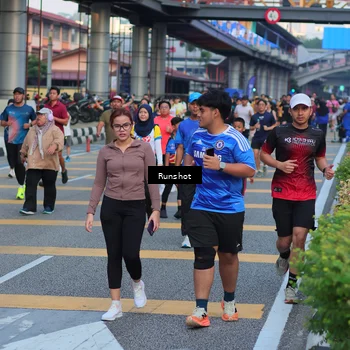 Runner Photo 5030649