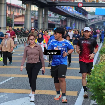 Runner Photo 5030653