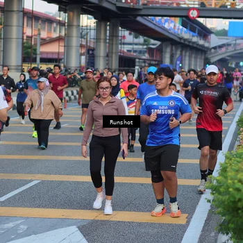 Runner Photo 5030662