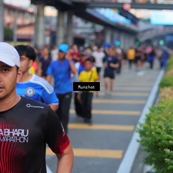 Runner Photo 5030663