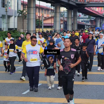 Runner Photo 5030667