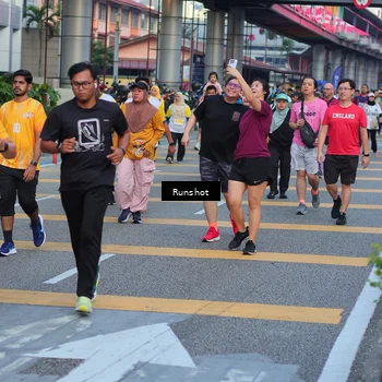 Runner Photo 5030715