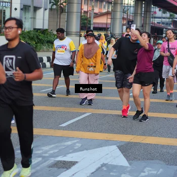 Runner Photo 5030725