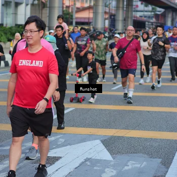 Runner Photo 5030772