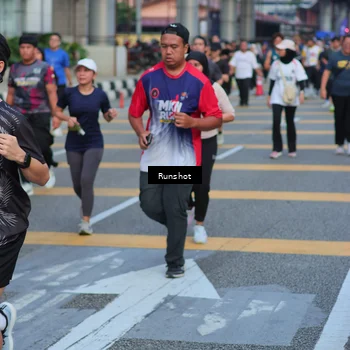 Runner Photo 5030805