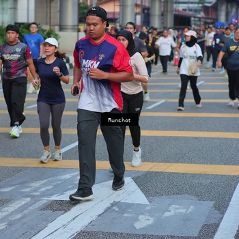 Runner Photo 5030808