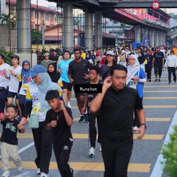 Runner Photo 5030811