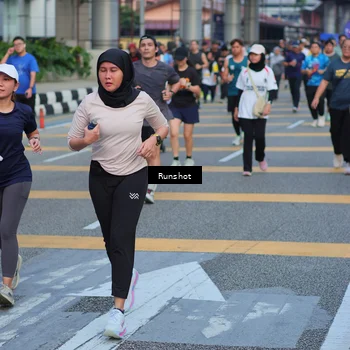 Runner Photo 5030819