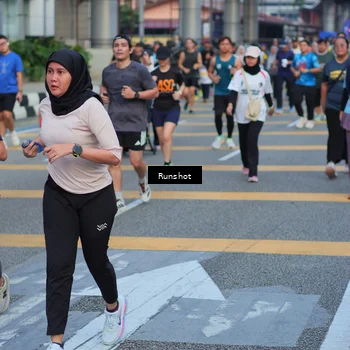 Runner Photo 5030825
