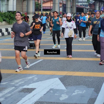 Runner Photo 5030830