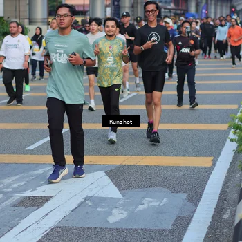 Runner Photo 5030858