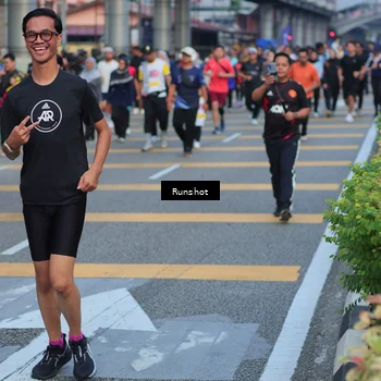 Runner Photo 5030870