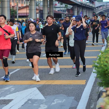 Runner Photo 5030900