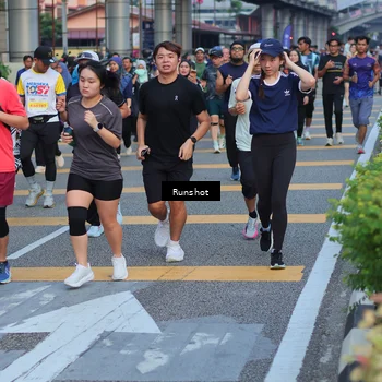 Runner Photo 5030902