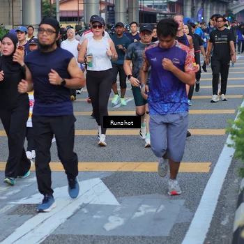 Runner Photo 5030942