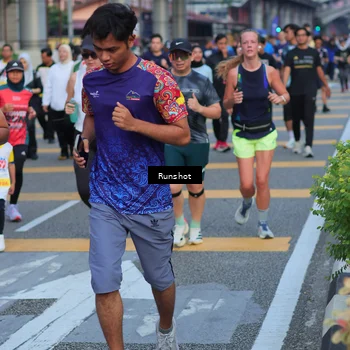 Runner Photo 5030948