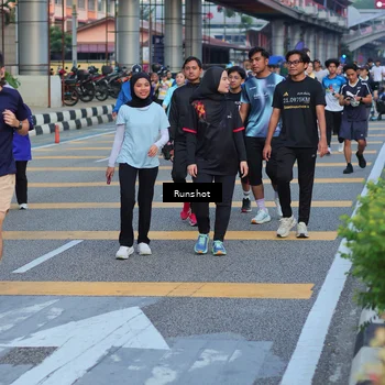 Runner Photo 5030978