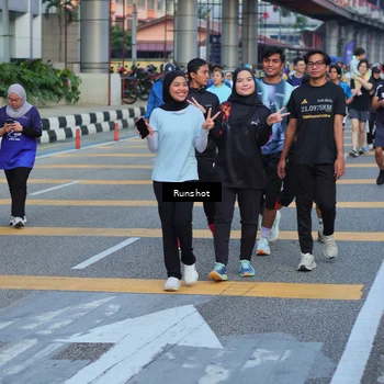 Runner Photo 5030990