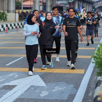 Runner Photo 5030993