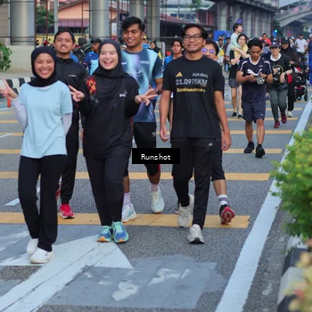 Runner Photo 5030999