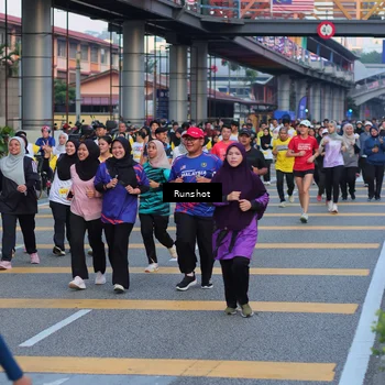 Runner Photo 5031021