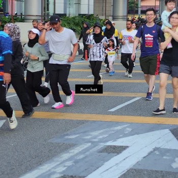 Runner Photo 5031053