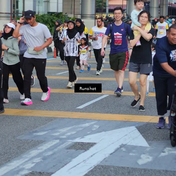 Runner Photo 5031056