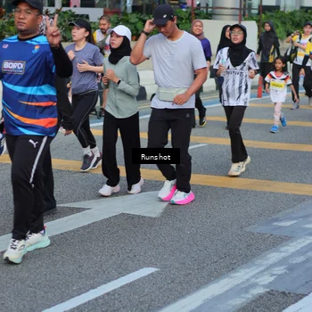 Runner Photo 5031064