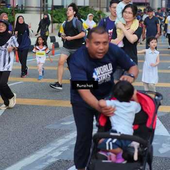 Runner Photo 5031073
