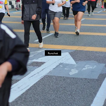 Runner Photo 5031100