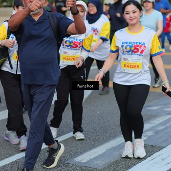 Runner Photo 5031122
