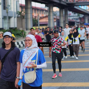 Runner Photo 5031162