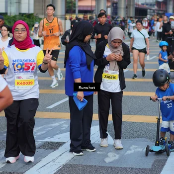 Runner Photo 5031202