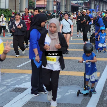 Runner Photo 5031215
