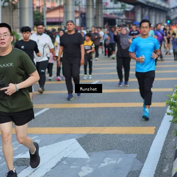 Runner Photo 5031335
