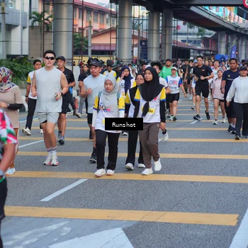 Runner Photo 5031342