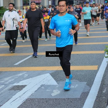 Runner Photo 5031350
