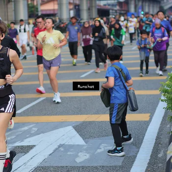 Runner Photo 5031423