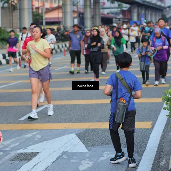 Runner Photo 5031428