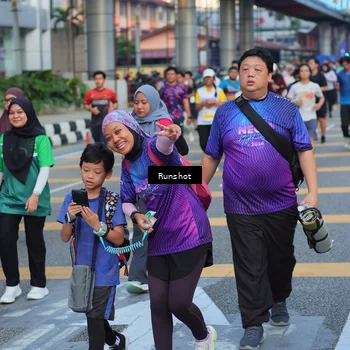Runner Photo 5031502