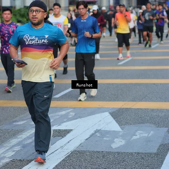 Runner Photo 5031543