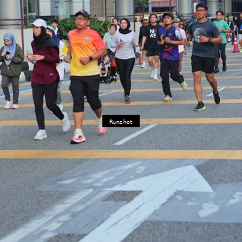 Runner Photo 5031572