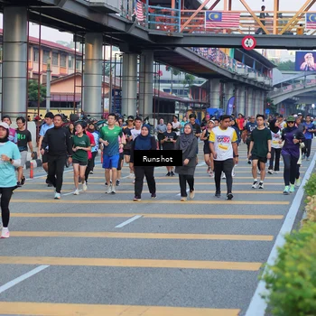Runner Photo 5031603