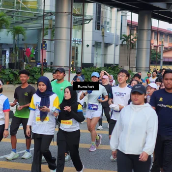 Runner Photo 5031604