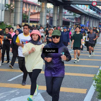 Runner Photo 5031636