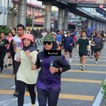 Runner Photo 5031638